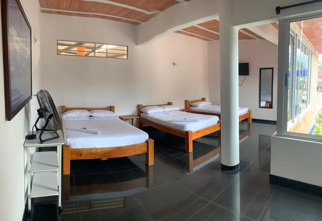 Hotel Bellavista Premium Villeta Εξωτερικό φωτογραφία